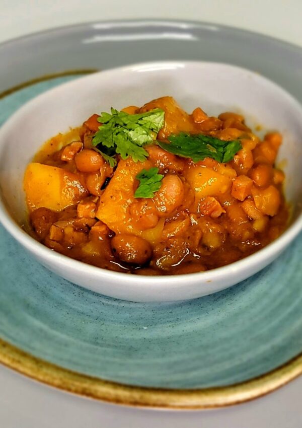Habichuelas Guisadas – Puerto Rican Stewed Red Beans