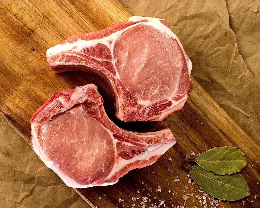 A good Puerto Rican Chuleta Frita starts with a center-cut bone in pork chop.