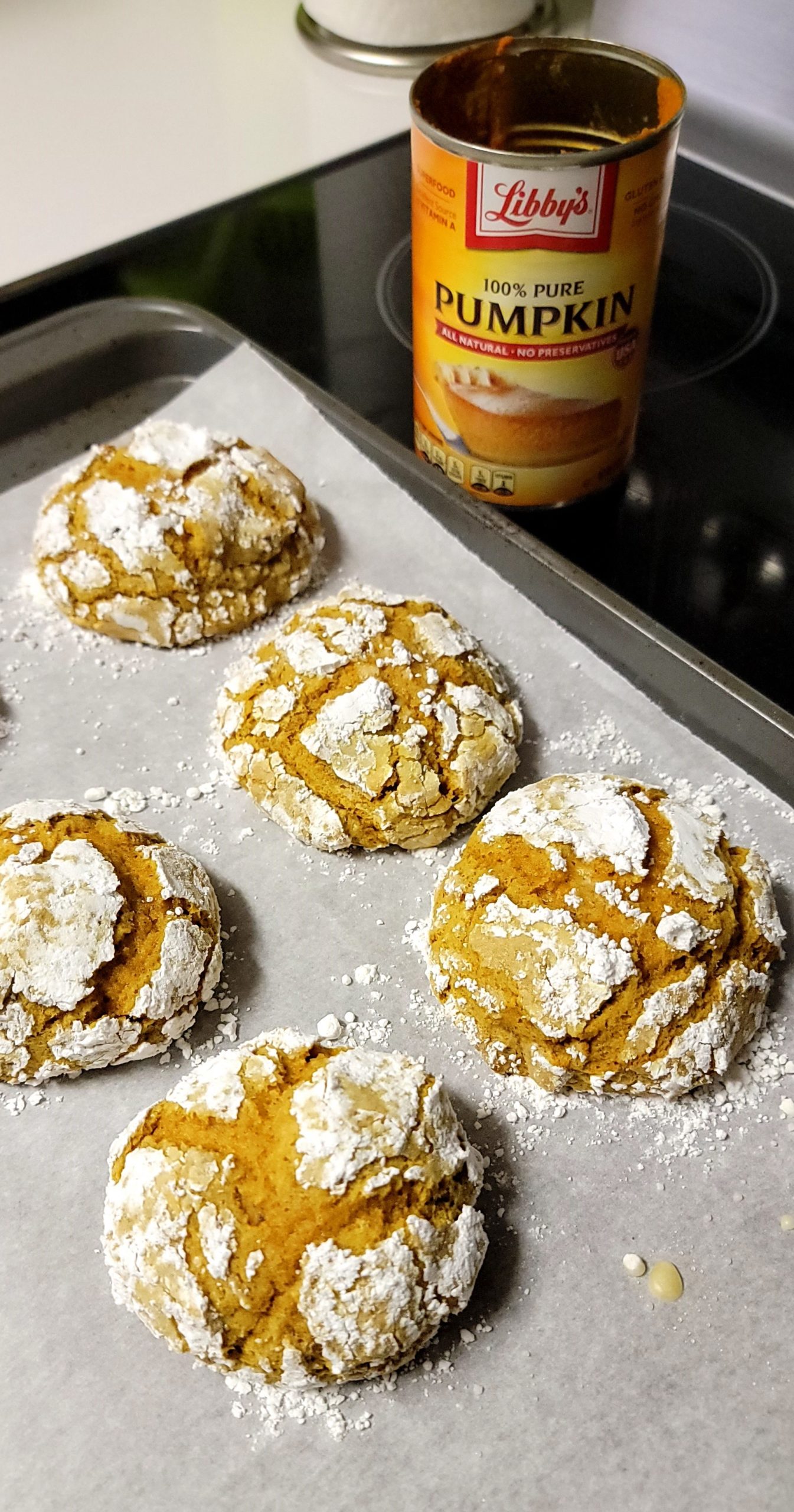 pumpkin crinkle cookie