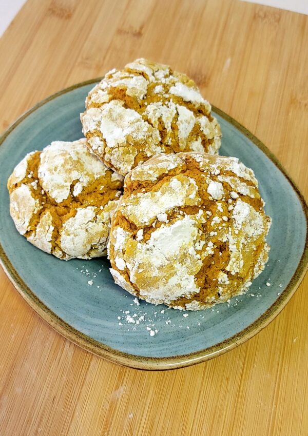 Pumpkin Spice Crinkle Cookies