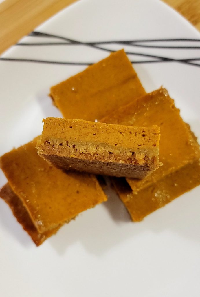 pumpkin pie bars with graham cracker crust
