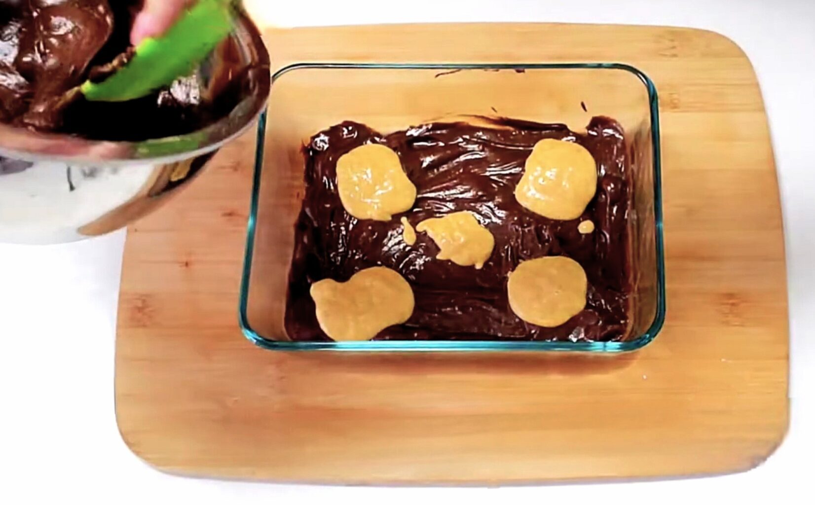 how to make pumpkin swirl cheesecake brownies