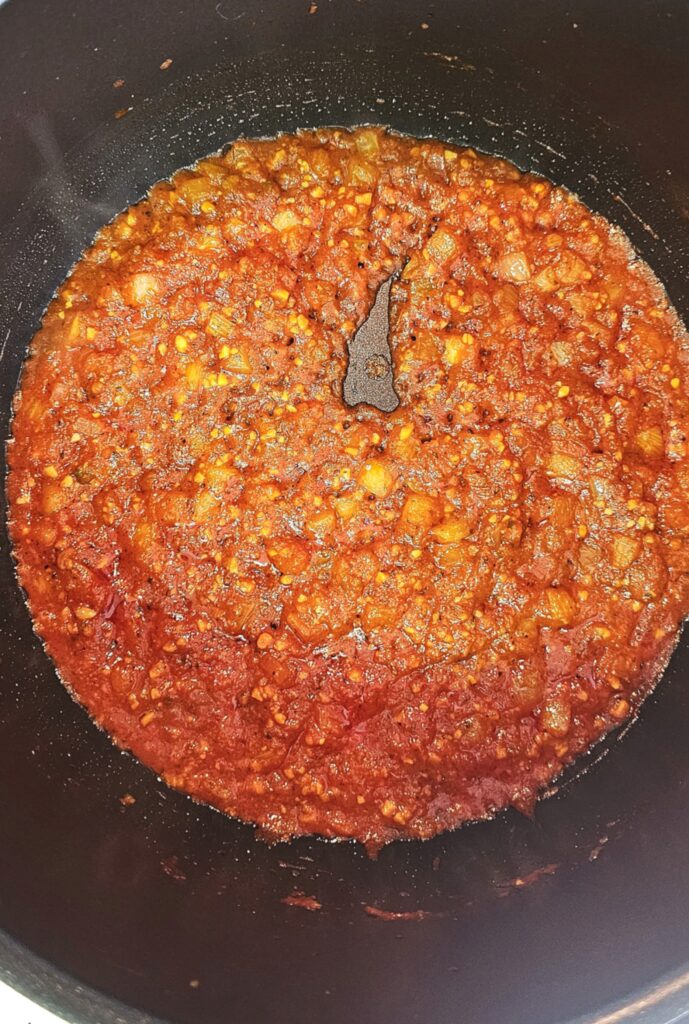 tomato sofrito base for sopa de salchichon
